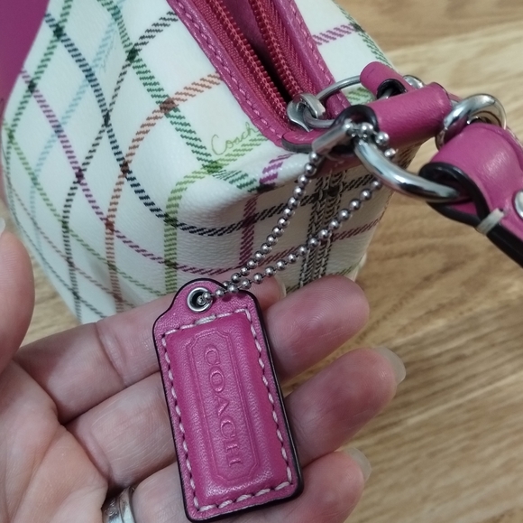 Coach purse - Picture 3 of 5